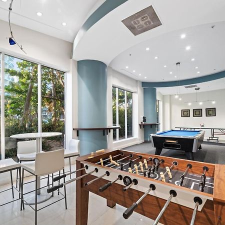 Luxury Beachfront Condo Private Beach Access, Pool & Game Room!!! هوليوود المظهر الخارجي الصورة