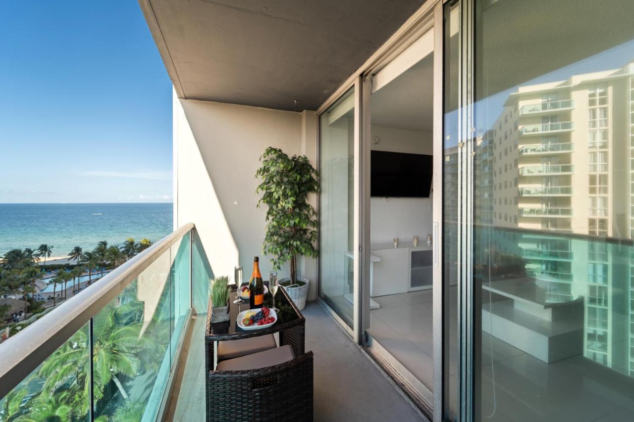 Luxury Beachfront Condo Private Beach Access, Pool & Game Room!!! هوليوود المظهر الخارجي الصورة