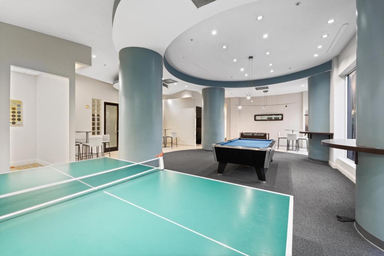 Luxury Beachfront Condo Private Beach Access, Pool & Game Room!!! هوليوود المظهر الخارجي الصورة